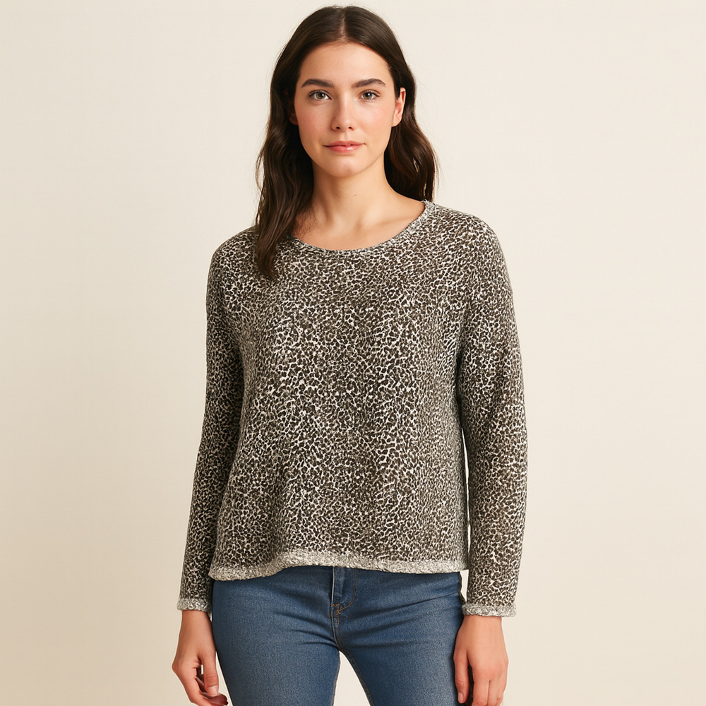 Anthropologie t.la Leopard Print Sweatshirt Small Raw Hem Distressed Pullover